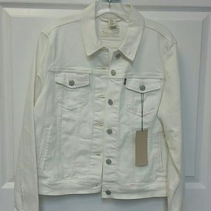 Levis Trucker Denim Jacket. Size XL. White NWT